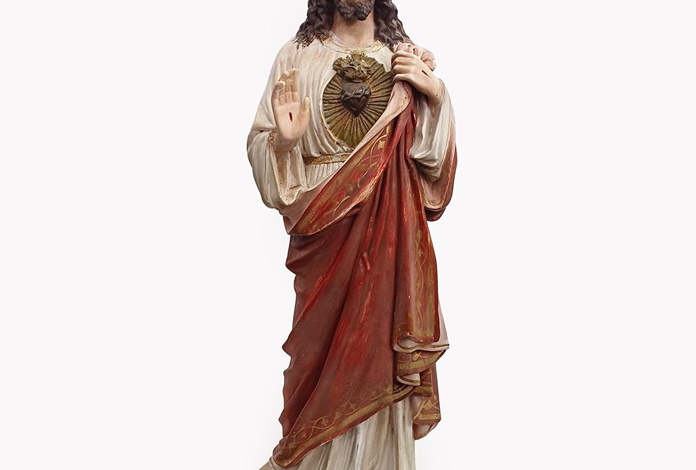 ES 10 – Imagem ou escultura antiga do Sagrado Coração de Jesus em gesso com olhos de vidro