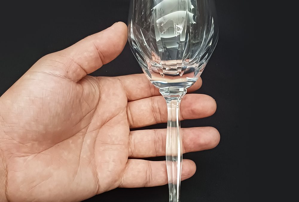 CR 134 – Taça para vinho branco em cristal Strauss lapidado à mão