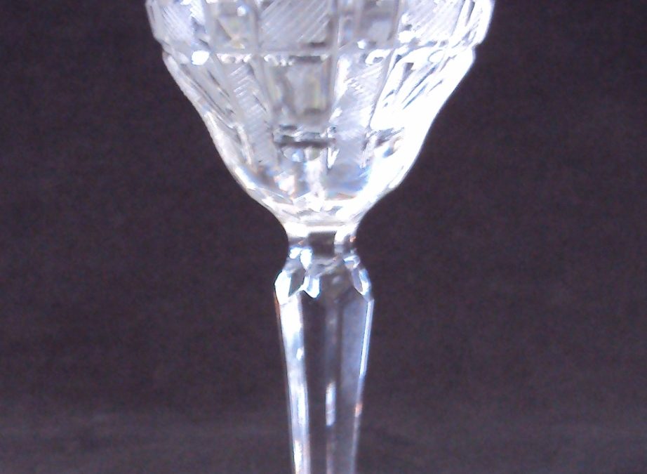 CR 145 – Cálice Para Vinho Branco Em Cristal Incolor Lapidado