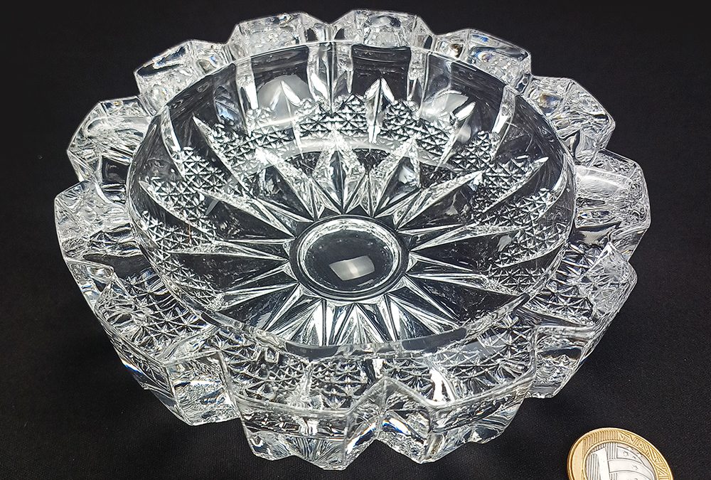 CR 89 – Cinzeiro vintage em cristal