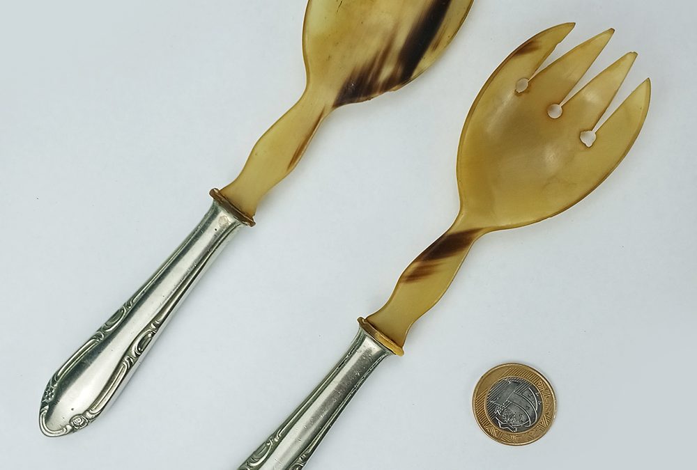 DI 369 – Par Talheres servir saladas marca Wolff