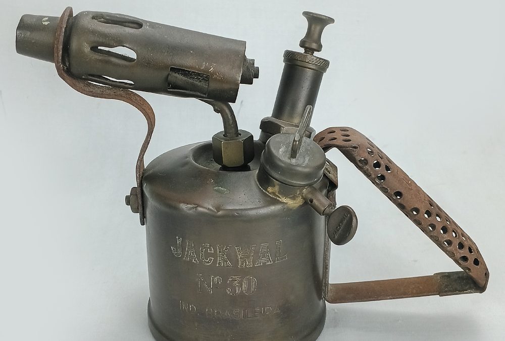 DI 59 – Maçarico antigo Jackwal número 30 em latão