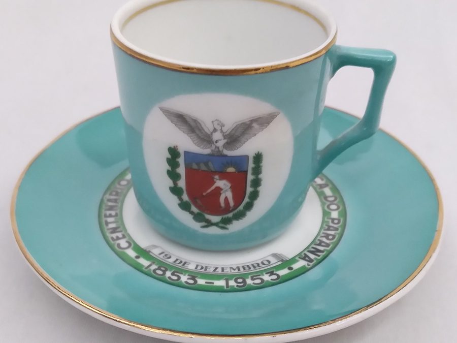 LO 33 – Xícara de cafezinho antiga Mauá centenário da emancipação política do Paraná 1853 – 1953